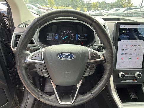 Used 2024 Ford Edge SEL AWD/4WD image 26