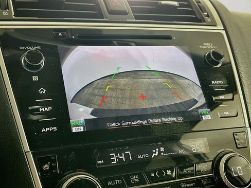 Used 2019 Subaru Outback 3.6R Touring w/ Popular Package #3A AWD/4WD image 23