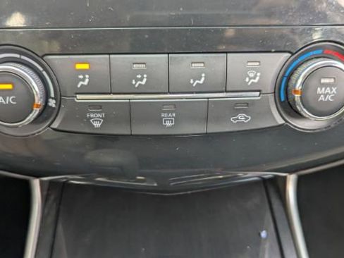 Used 2013 Nissan Altima 3.5 S image 35