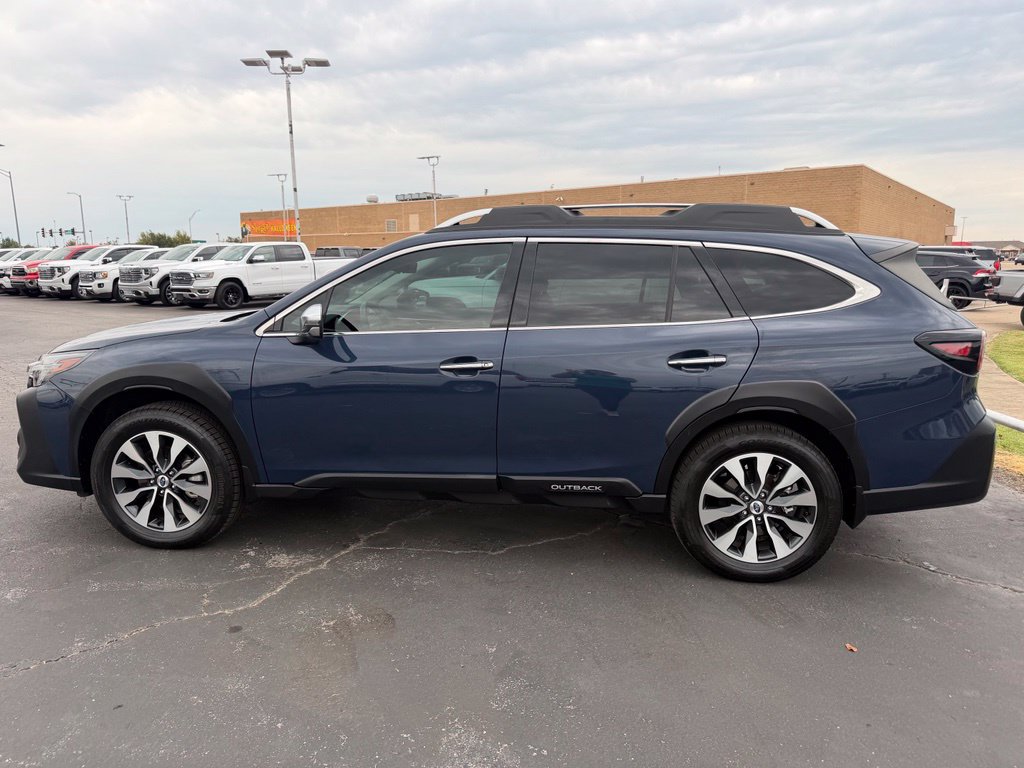 Used 2024 Subaru Outback Touring w/ Popular Package #2 AWD/4WD image 12