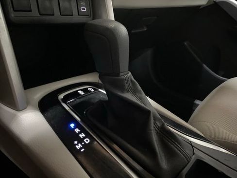 Used 2024 Toyota Corolla Cross L FWD image 48