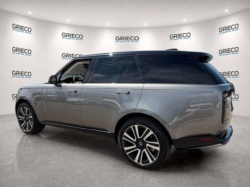 Used 2023 Land Rover Range Rover SE AWD/4WD image 5