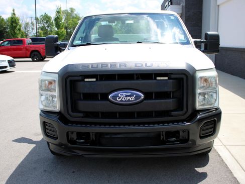 Used 2015 Ford F250 XL w/ Power Equipment Group image 2