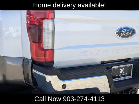 Used 2018 Ford F350 Lariat w/ Lariat Ultimate Package image 9