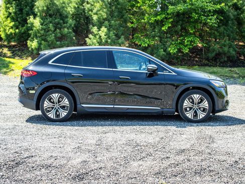 Used 2023 Mercedes-Benz EQE 350+ 4MATIC SUV image 9