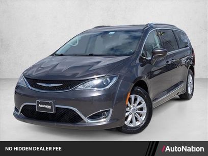 Used 2019 Chrysler Pacifica Touring-L