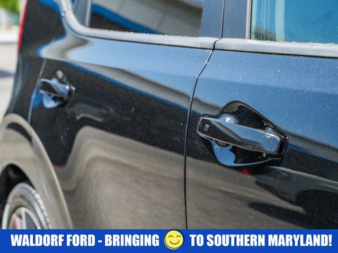 Used 2022 Kia Soul GT-Line FWD image 57