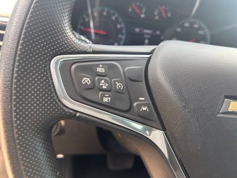 Used 2022 Chevrolet Equinox LS AWD/4WD image 19
