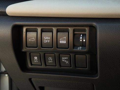 Used 2023 Subaru Forester Limited AWD/4WD image 33
