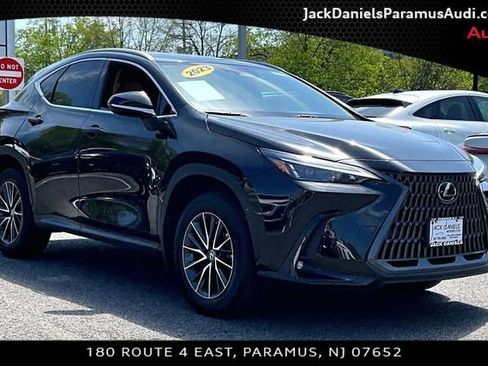 Used 2023 Lexus NX 350 AWD image 9