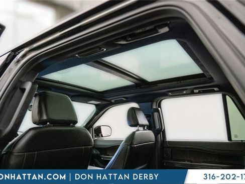 Used 2021 Ford Expedition Limited image 27