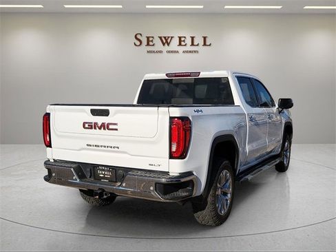 Used 2020 GMC Sierra 1500 SLT image 4