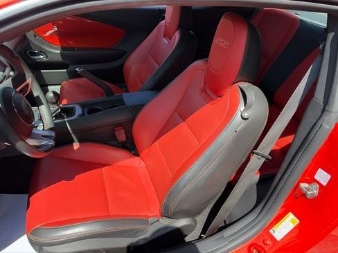 Used 2010 Chevrolet Camaro SS w/ RS Package RWD image 9