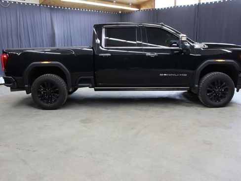Used 2021 GMC Sierra 2500 Denali w/ Denali Black Diamond Edition AWD/4WD image 59