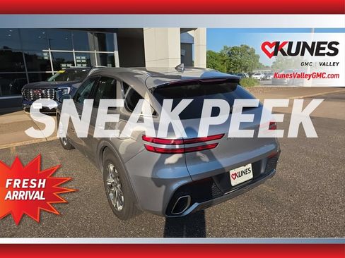 Used 2025 Genesis GV70 2.5T AWD/4WD image 3