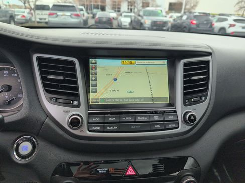 Used 2017 Hyundai Tucson Limited w/ Limited Ultimate Package 03 image 21