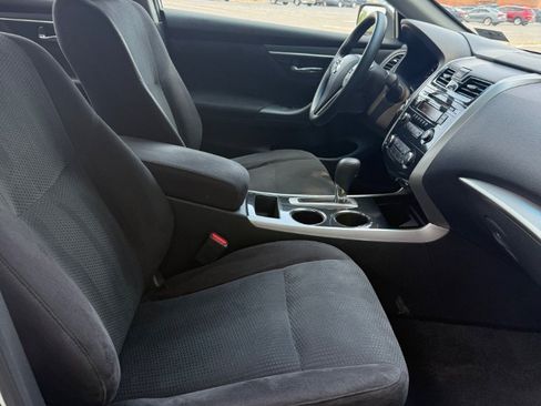 Used 2014 Nissan Altima 2.5 S FWD image 18