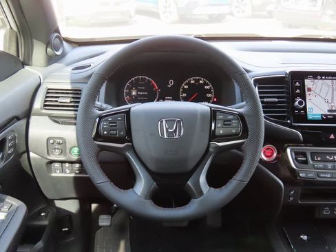 New 2026 Honda Ridgeline Black Edition image 18