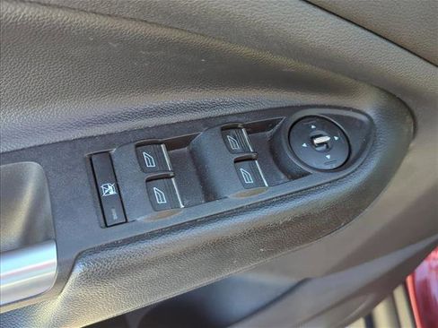 Used 2013 Ford C-MAX SEL image 12