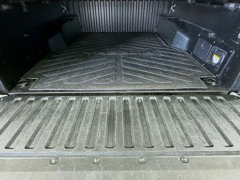 Certified 2022 Toyota Tacoma TRD Sport image 24