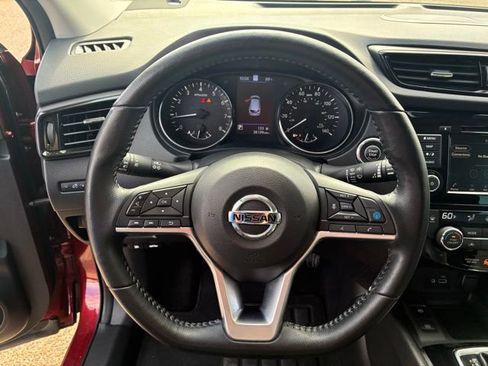 Certified 2022 Nissan Rogue Sport SL w/ Premium Package FWD image 12