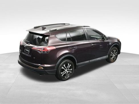 Used 2016 Toyota RAV4 LE FWD image 35