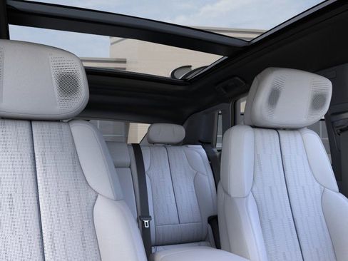 New 2025 Cadillac Lyriq Sport image 24