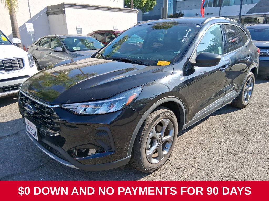 Used 2025 Ford Escape ST-Line AWD/4WD image 1