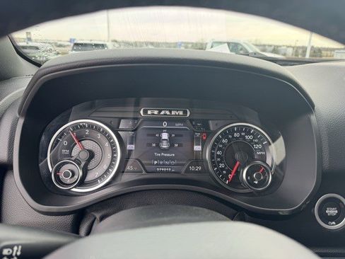 Used 2019 RAM 1500 Big Horn image 15