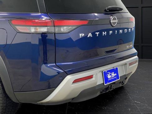Used 2023 Nissan Pathfinder SL w/ SL Premium Package image 40