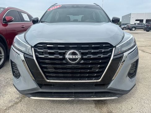 Used 2024 Nissan Kicks SR w/ SR Premium Package FWD image 10