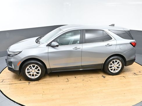 Used 2023 Chevrolet Equinox LT AWD/4WD image 44
