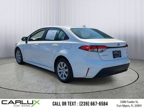 Used 2024 Toyota Corolla LE FWD image 4