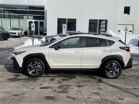 Used 2025 Subaru Crosstrek 2.0i Premium image 2