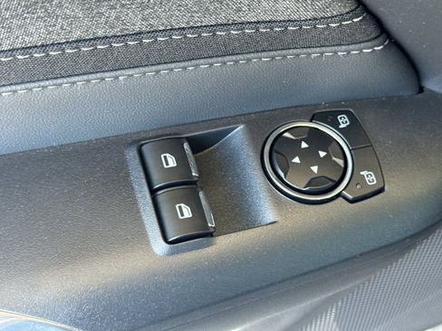 New 2025 Ford Mustang Coupe image 11