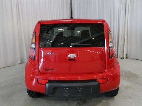 Used 2010 Kia Soul + w/ Audio Pkg FWD image 28