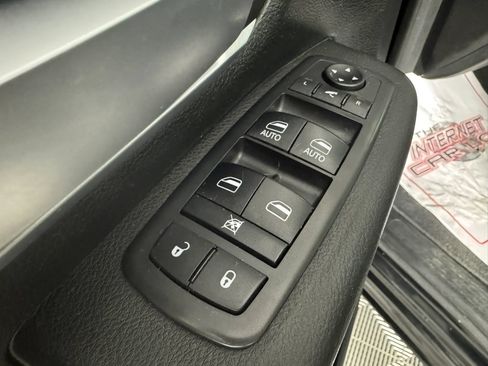 Used 2020 RAM 1500 Big Horn AWD/4WD image 36
