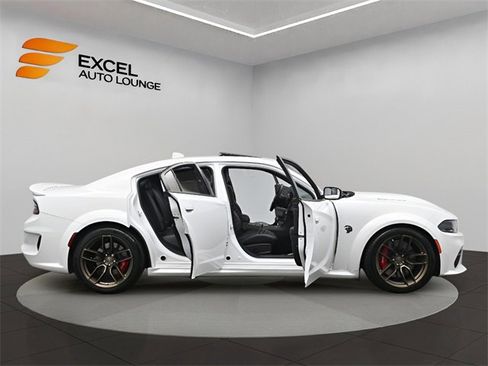 Used 2023 Dodge Charger SRT Hellcat w/ Harman/Kardon Audio Group image 59