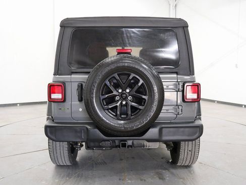 Used 2020 Jeep Wrangler Unlimited Sport AWD/4WD image 6