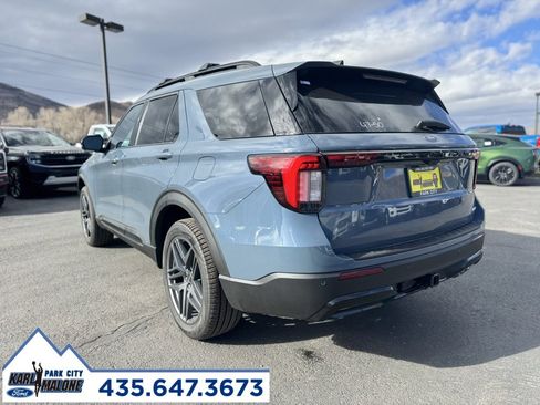 New 2026 Ford Explorer ST-Line w/ ST-Line Street Pack image 4