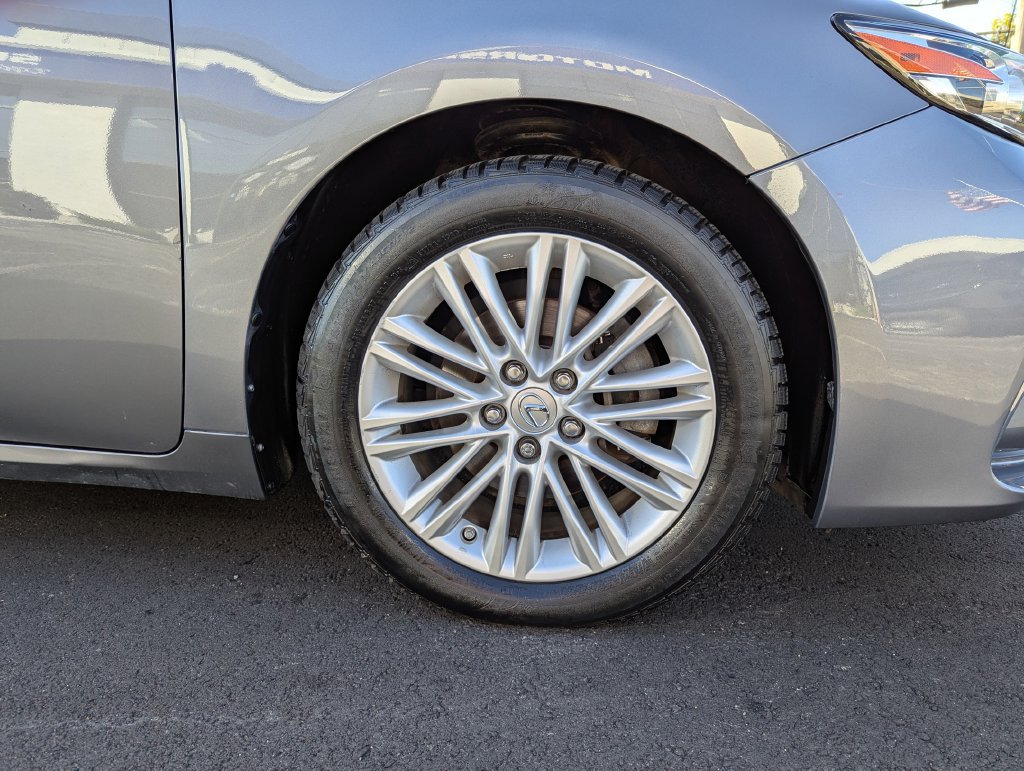Used 2016 Lexus ES 350 w/ Premium Package w/Wood Trim FWD image 52