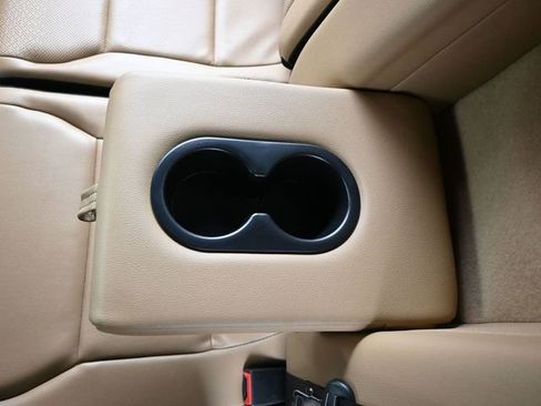 Used 2022 Ford F150 Lariat image 19