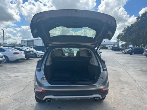 Used 2019 Lincoln MKC Select w/ Select Plus Package image 37