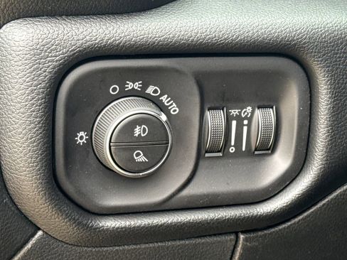 New 2026 RAM 2500 Laramie w/ Night Edition AWD/4WD image 23