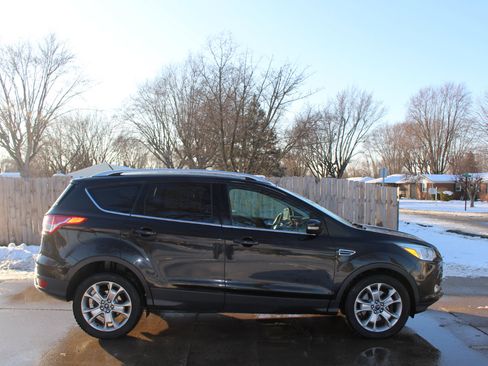 Used 2014 Ford Escape Titanium image 10