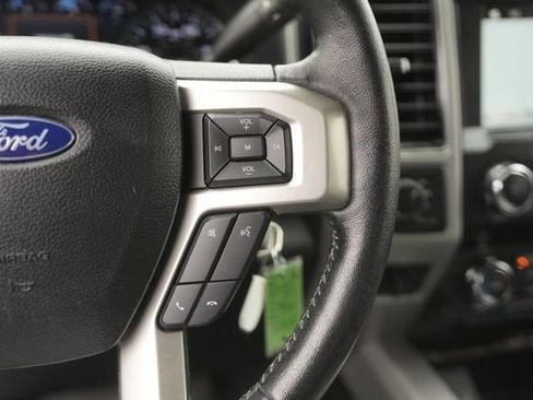 Certified 2019 Ford F250 Lariat w/ Lariat Value Package image 23