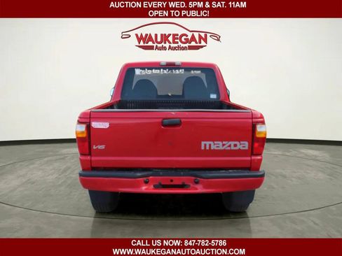 Used 2002 MAZDA B-Series Pickup 4x4 Cab Plus B3000 image 4