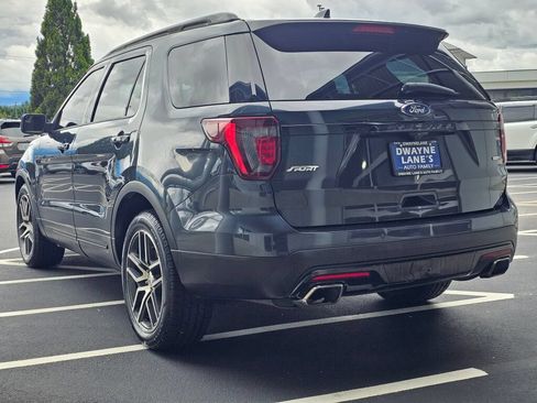 Used 2017 Ford Explorer Sport AWD/4WD image 3