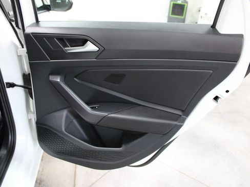 Used 2025 Volkswagen Jetta Sport FWD image 22
