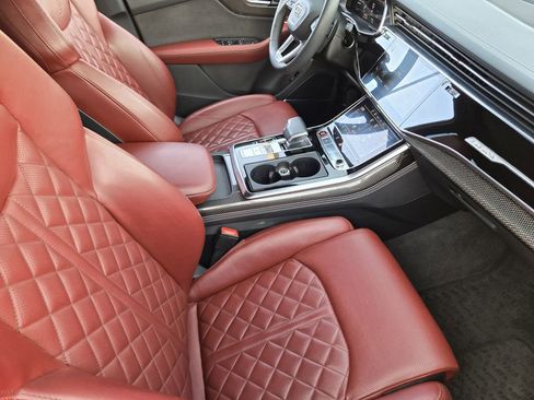 Used 2024 Audi SQ7 Premium Plus image 17
